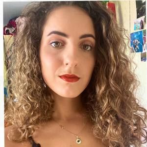 Meet your Posher, Monique